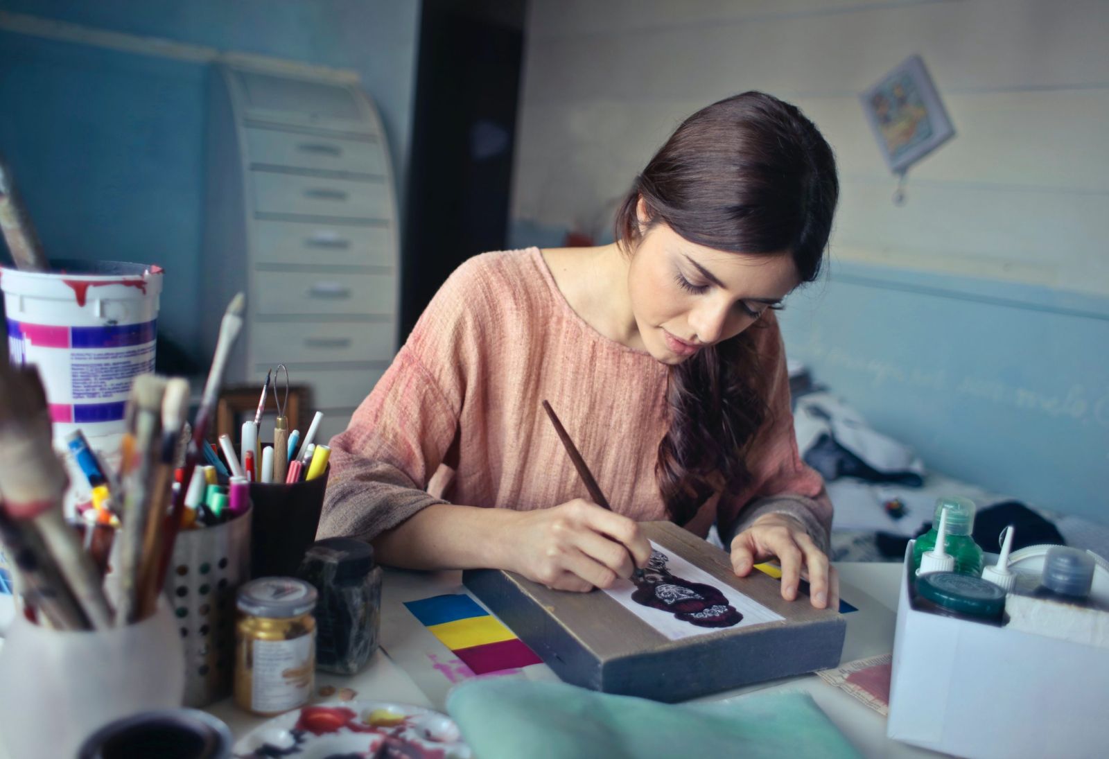 Woman creating art Sunshine Coast Art